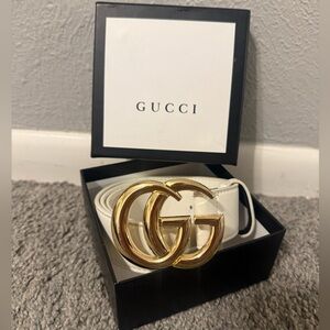 Gucci White Belt with Gold Buckle